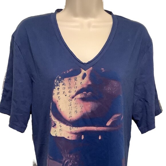 EUC Second Sunday Graphic T-Shirt Size: Medium - Picture 1 of 8